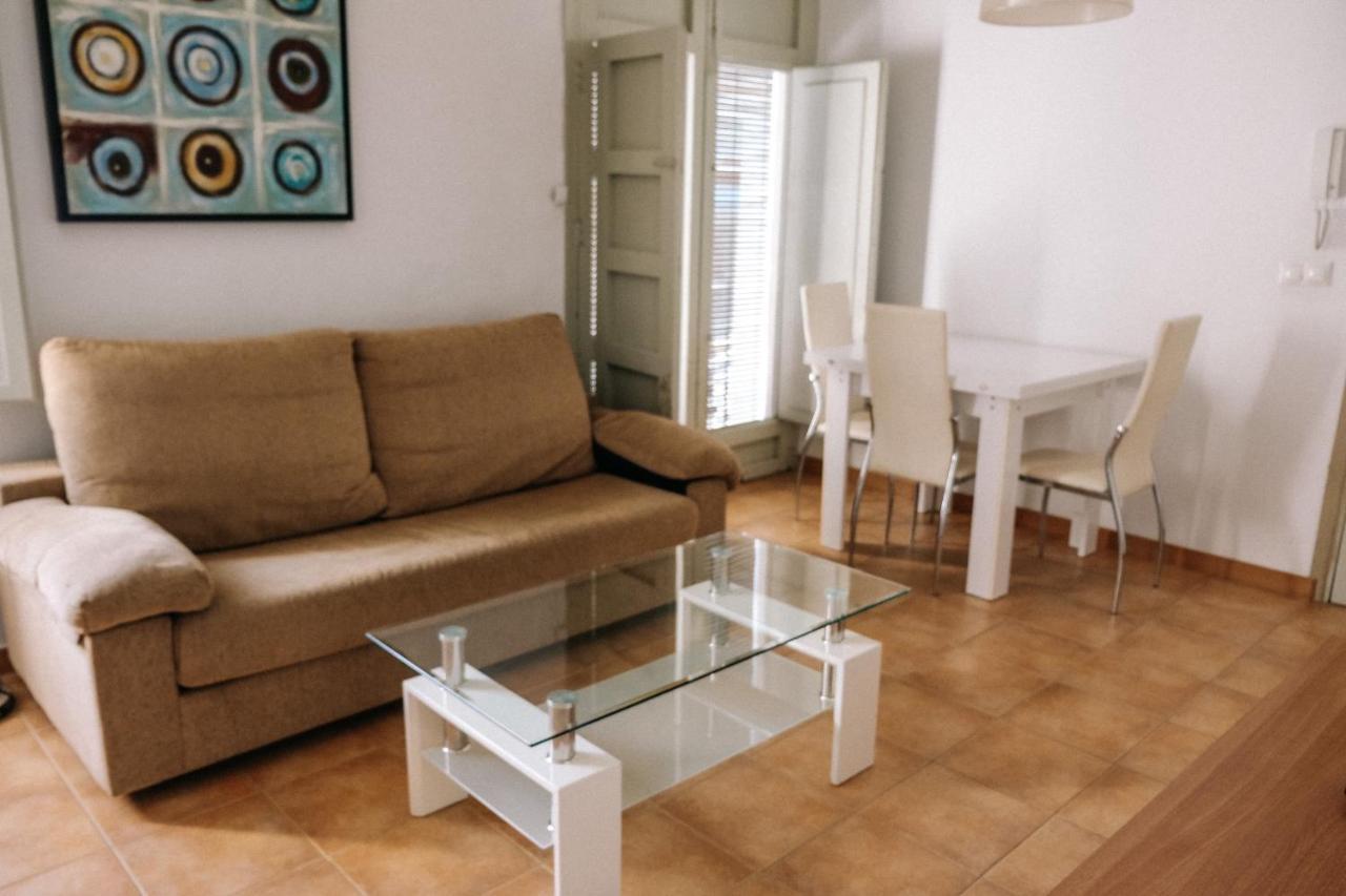 Apartamentos Villaaltea - Bella エクステリア 写真